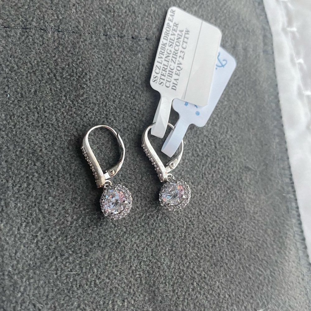 Sterling Silver Cubic Zirconia Drop Earrings (DiamonArt) NWT